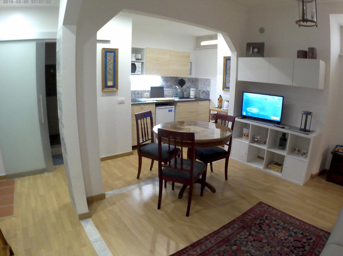 Lilium House Aventino Appartamento Roma Esterno foto